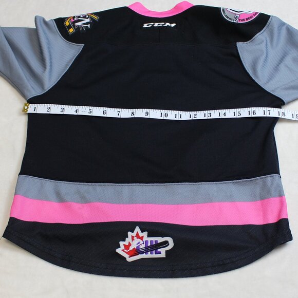 CCM Calgary Hitmen Minor Pink Hockey Jersey Youth S - Picture 5 of 5